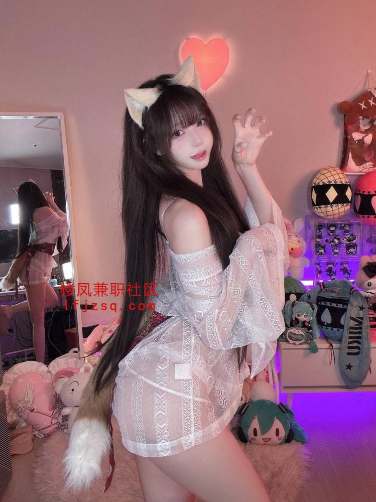 热辣女友水多多