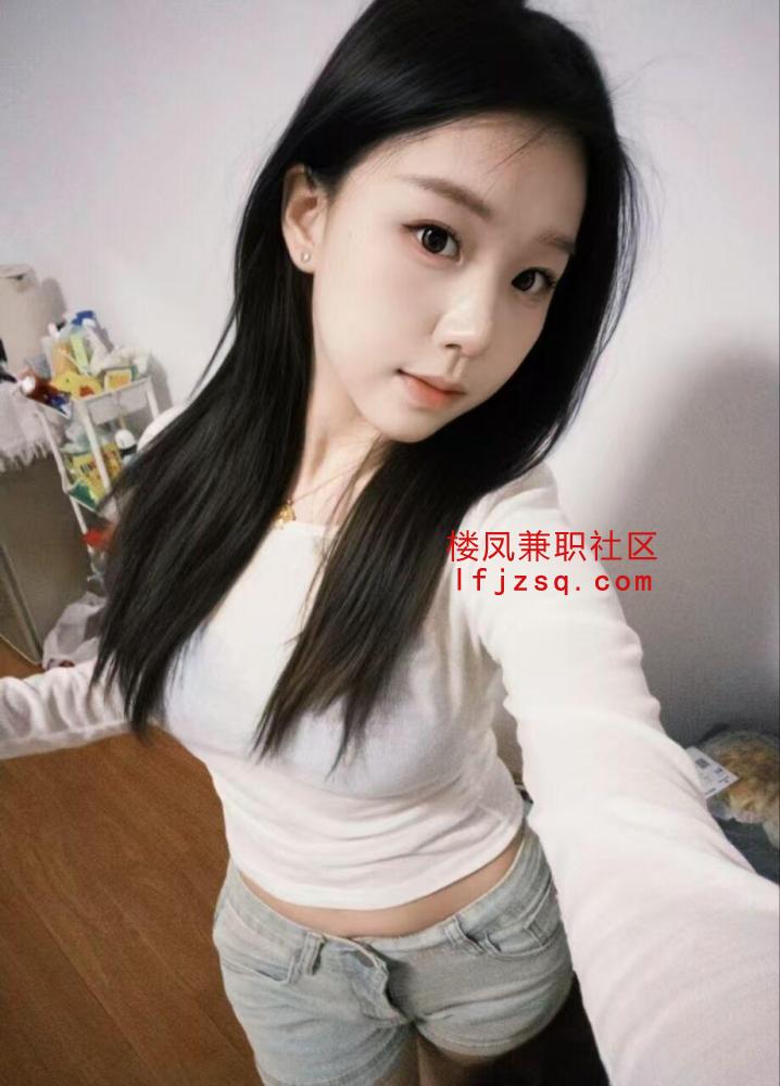 敏感体质白嫩妹