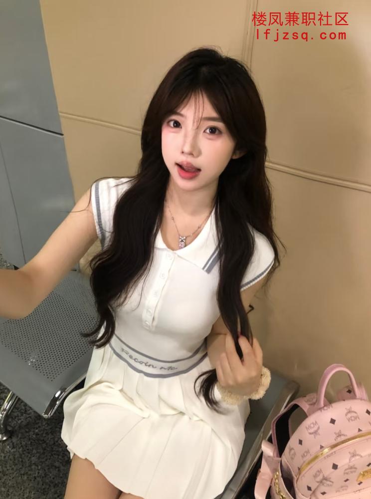 性感骚妹水润多汁服务好前后进入爽爆了