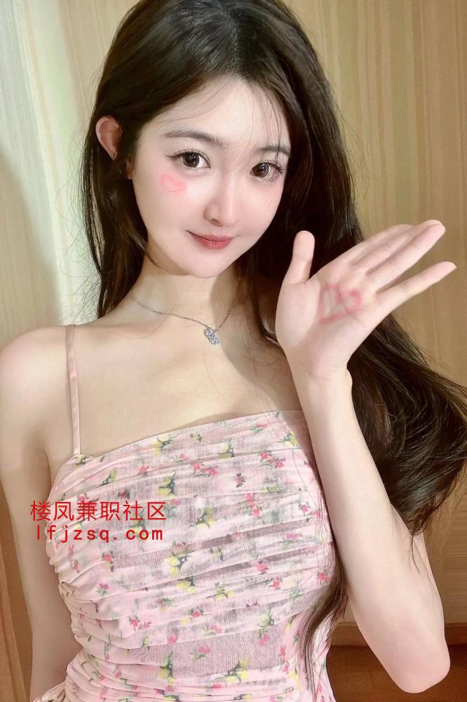 反差感少妇身材很顶