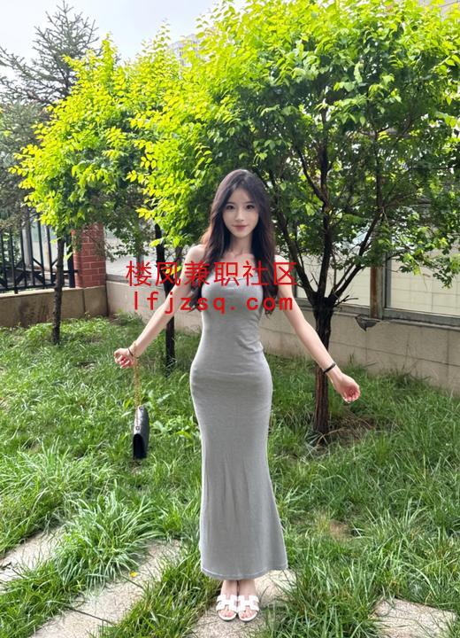 苗条性感骚妹