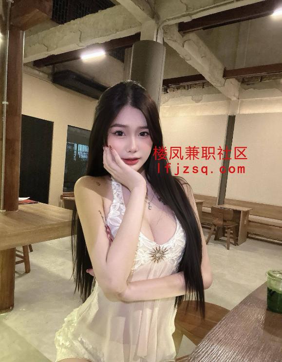 妩媚闷骚大胸骚妇