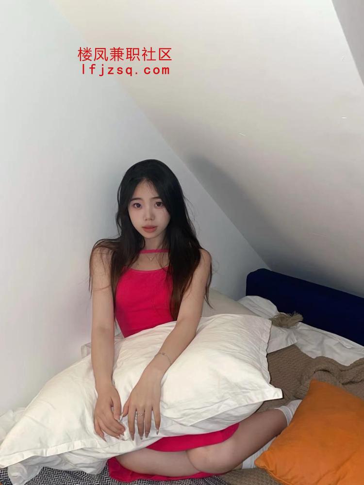 高挑软糯甜妹