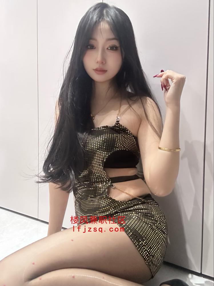 人美声甜服务好，骚嫩00后逼逼又紧又滑烫记吧
