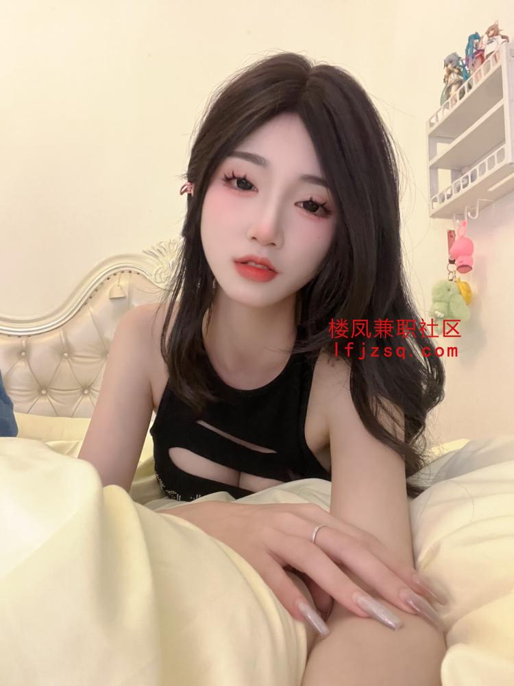腰细大胸颜值担当的老师