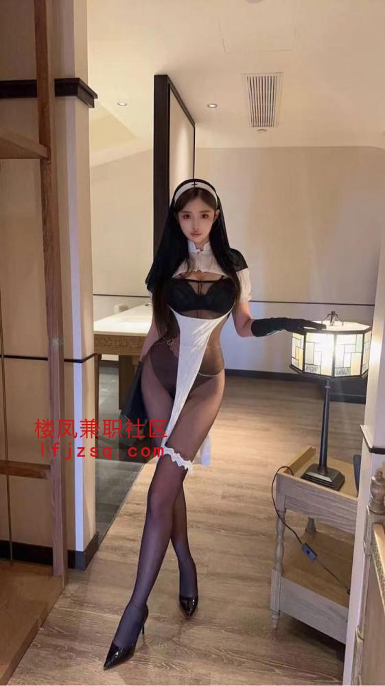 极品嫩妹胸大肤白易高潮可颜射