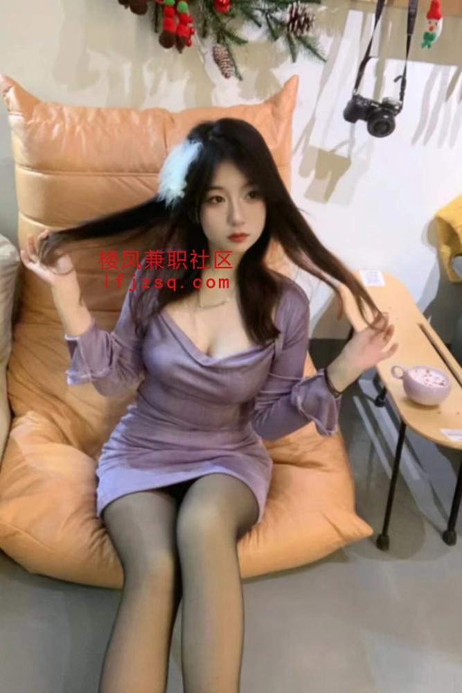 超棒的老师这麽好的胸器少见