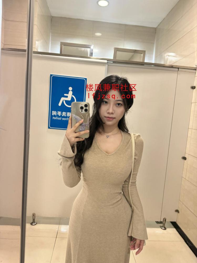 极品嫩妹皮肤凹凸有型情绪价值拉满