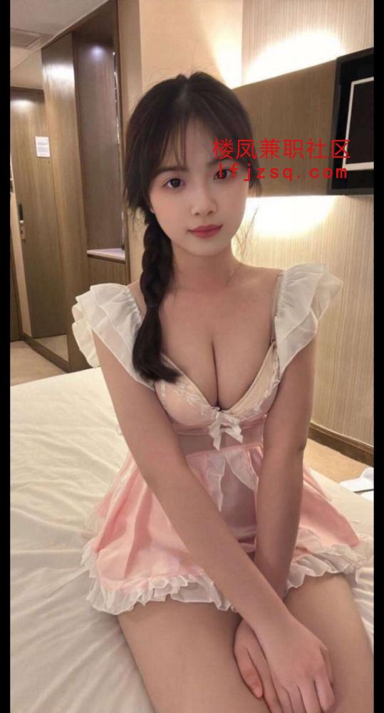 极品货色玉体水嫩逼穴