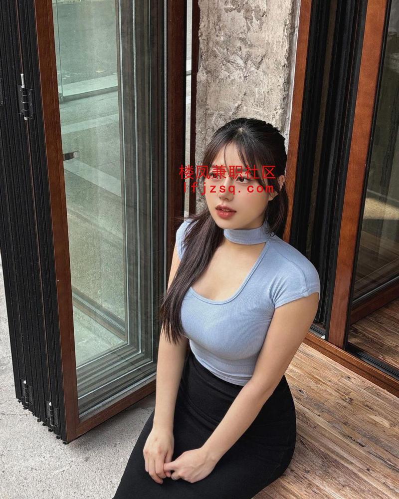美臀水嫩紧致邻家小妹