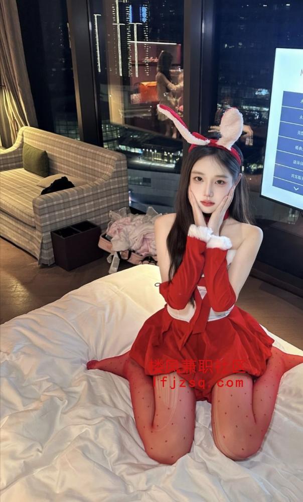 上舔下吸粉嫩多汁的纯女