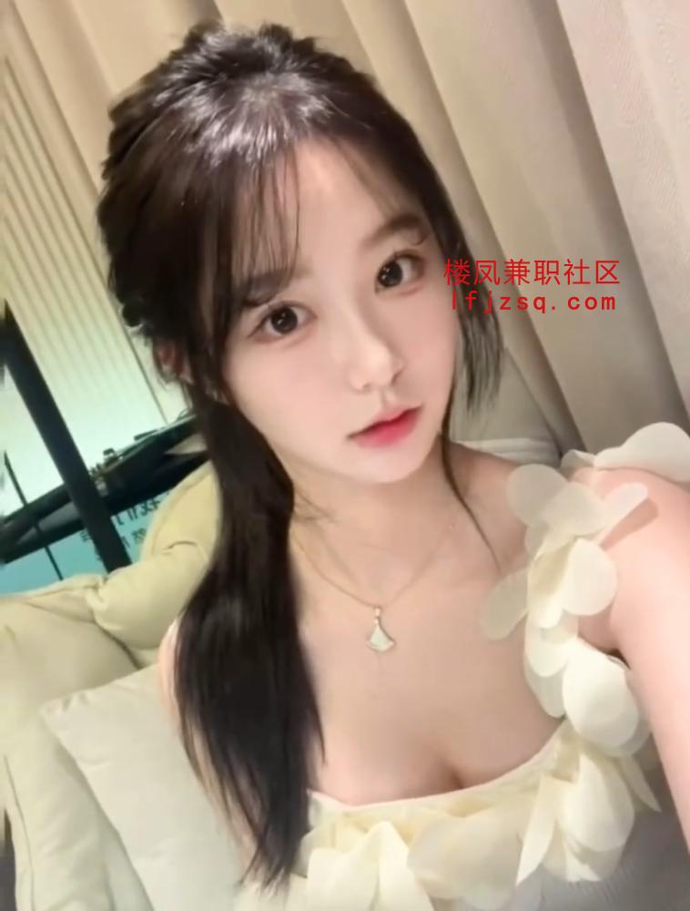 水多活好且又骚的妹子也外出