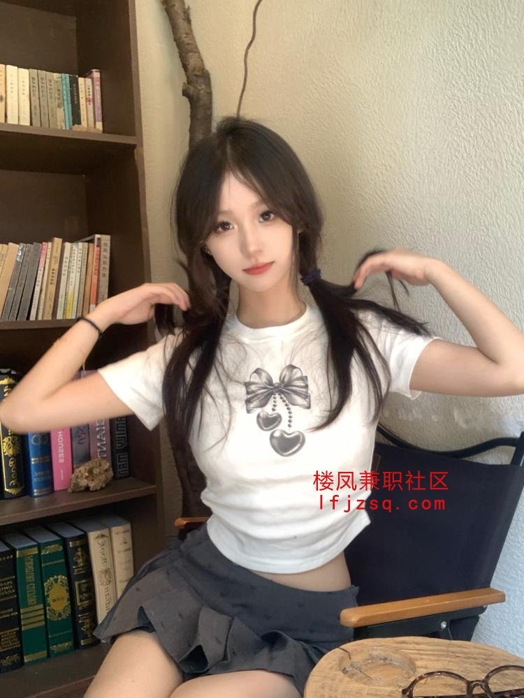 美乳小骚货身材丰满鲍鱼紧致汁水多