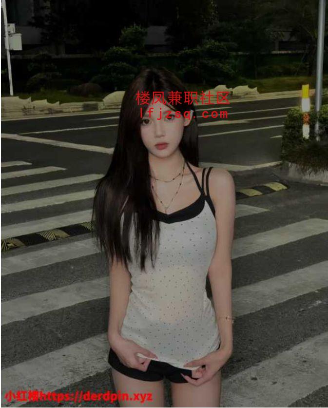 粉嫩萌妹护士水多敏感易高潮
