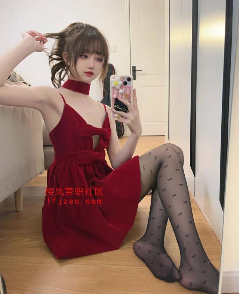 妹妹鲍鱼嫩得粉红一插直出水