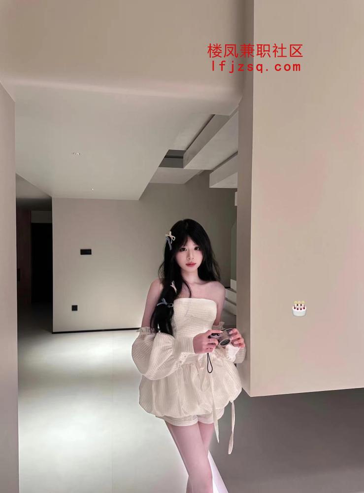 极品兼职嫩妹馒头逼可调教