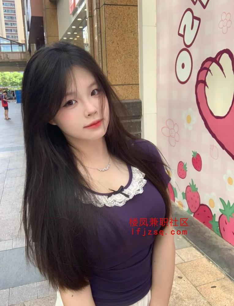 娇羞小妹白嫩肤滑小穴紧致很丝滑