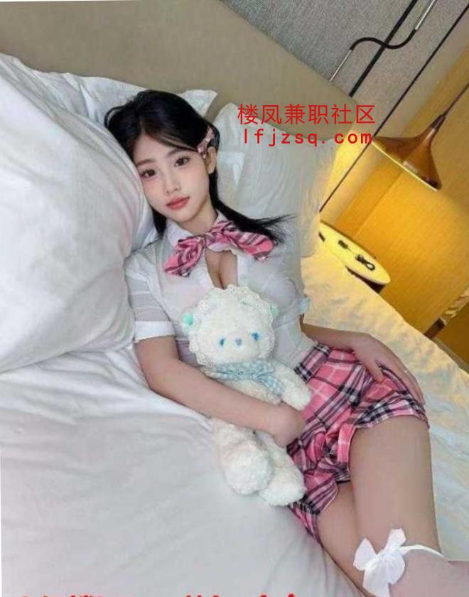 娇躯灵动十分诱人妹子