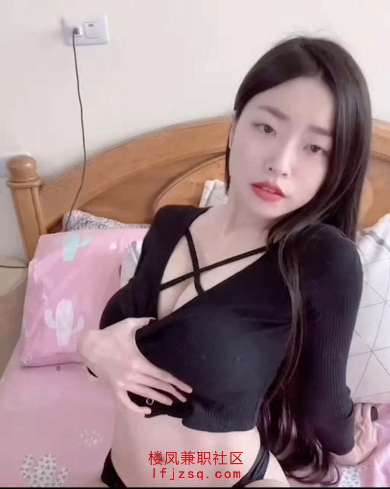 南山大胸翘臀BBW御姐