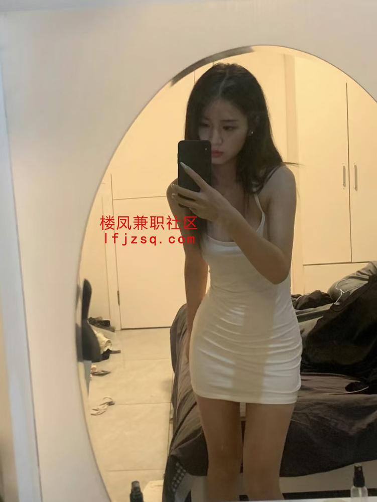 邻家女友服务超级棒