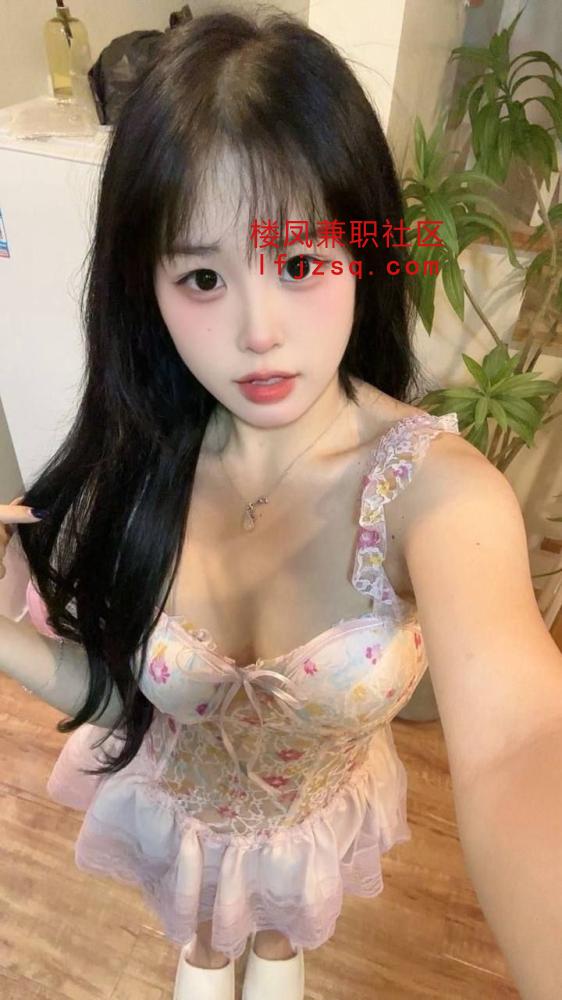 抚顺风骚黑丝臀美妇〈提供私人公寓〉