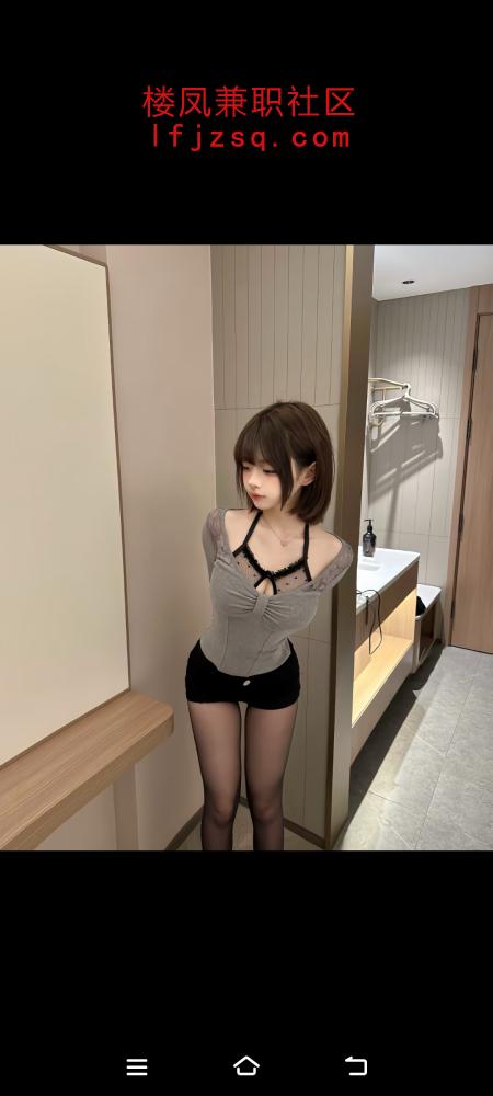 主打纯然少女粉胸马甲线蚂蚁腰酒杯腿蜜桃臀