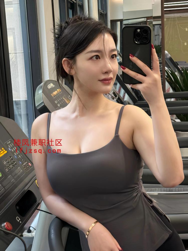 大胸瑜伽老师