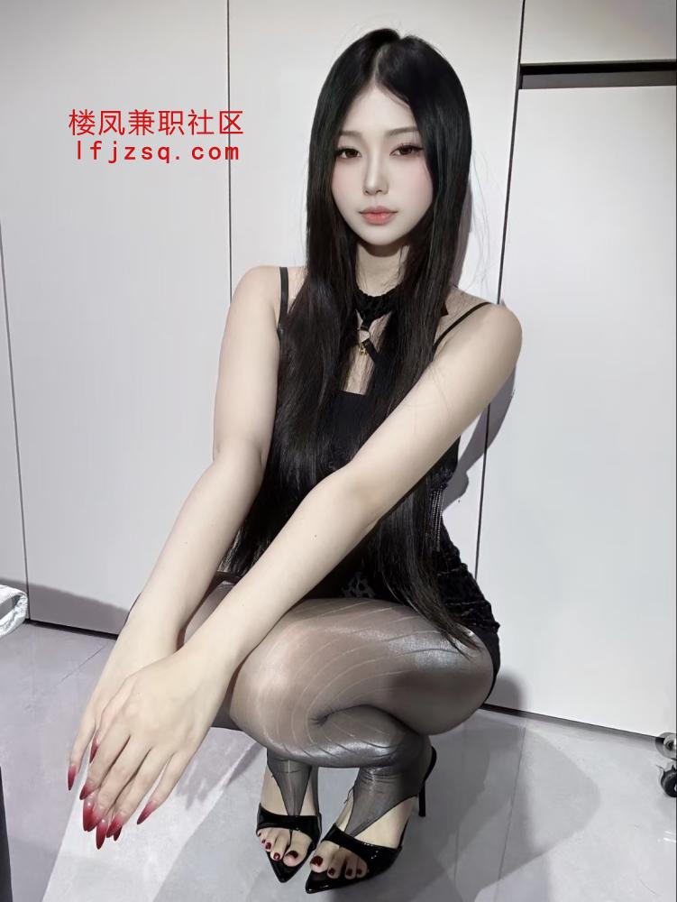 市北黑丝御姐身材一流超性感