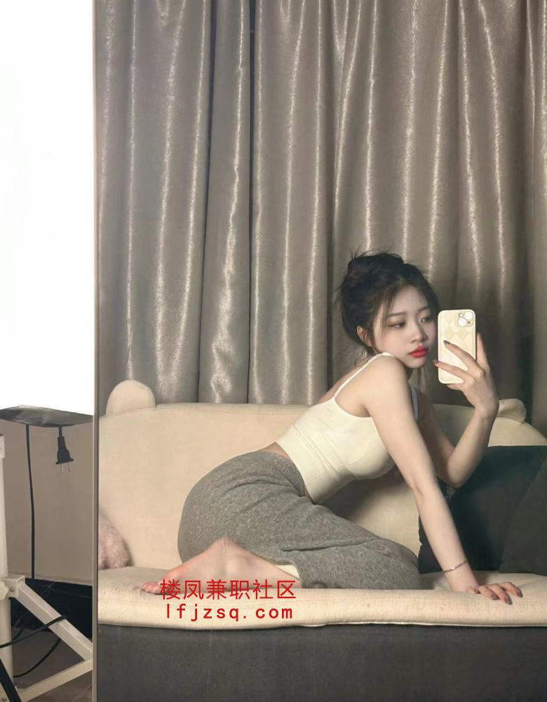 宁波丰满情人跪舔吃J爽到爆