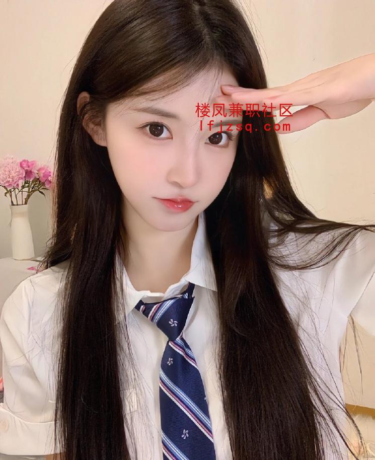 甜美大学生刚开学就下海特别青春粉嫩