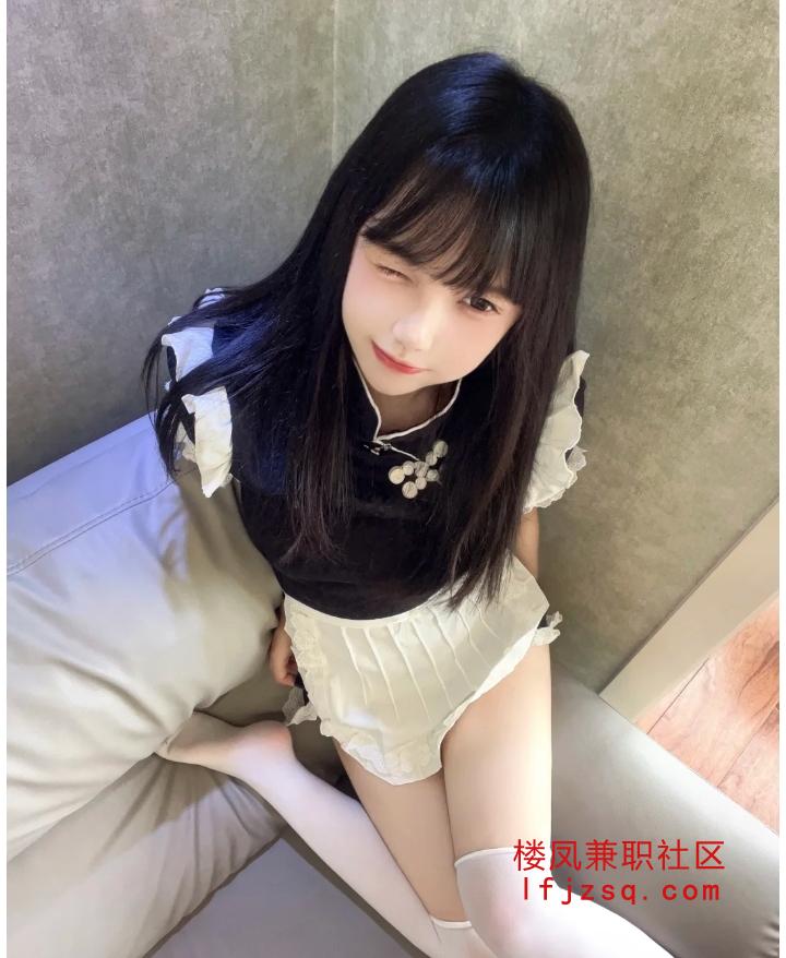 新人长腿妹子水多身材哇塞逼紧，渴望被调教