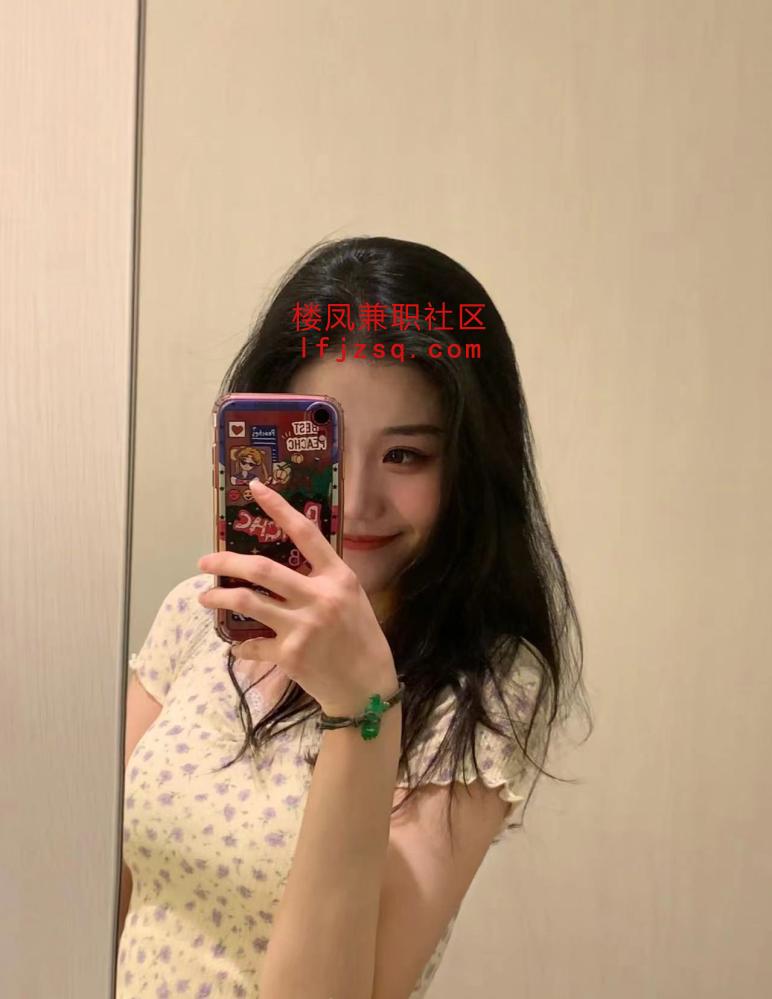 妖娆黑丝包臀很妩媚