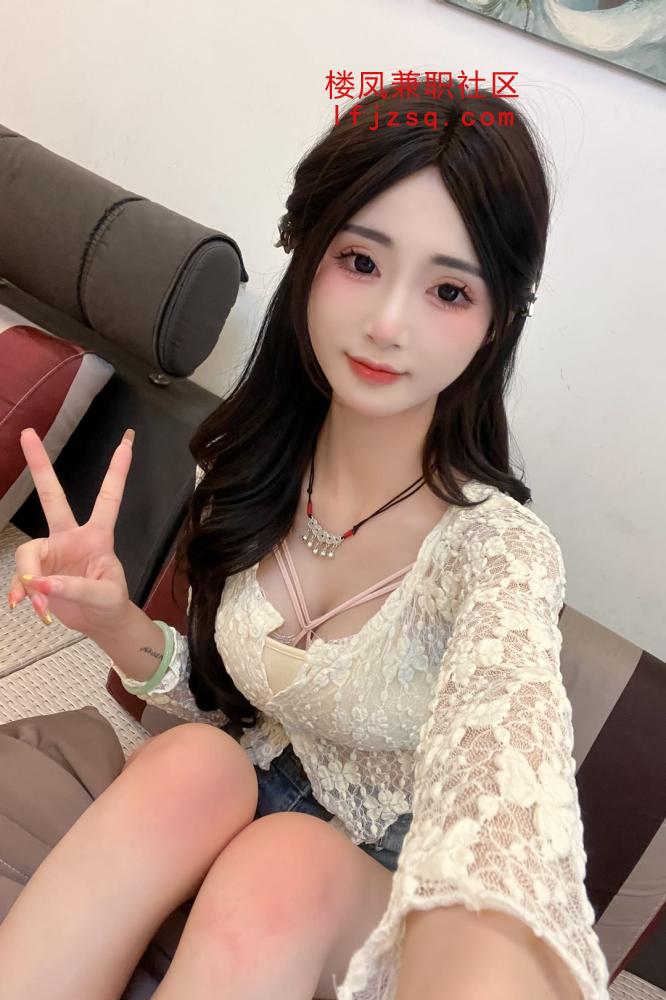 胸推超爽的三粉水多大胸妹可上门