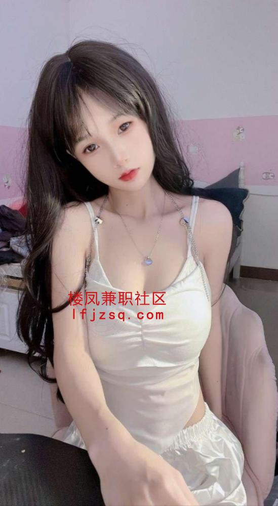 巨乳萝莉刚破处下海好紧好敏感好粉嫩