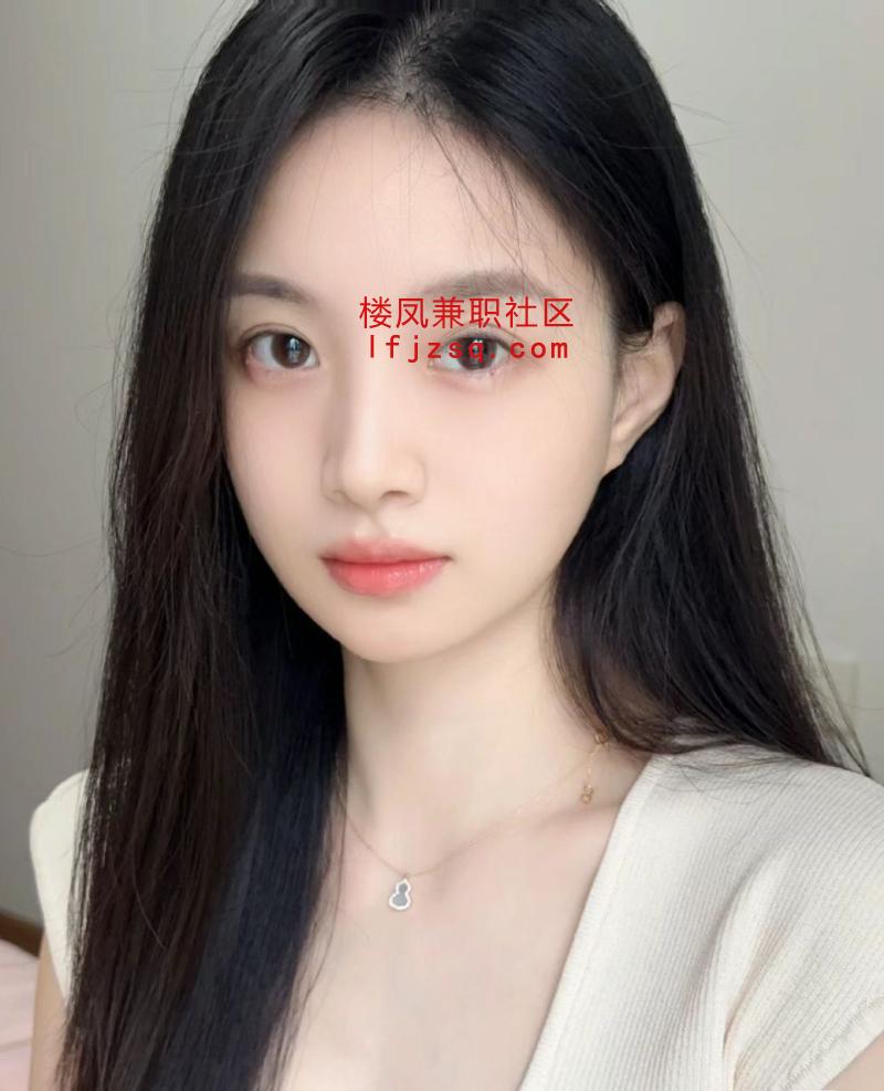 风骚多水嫩妹
