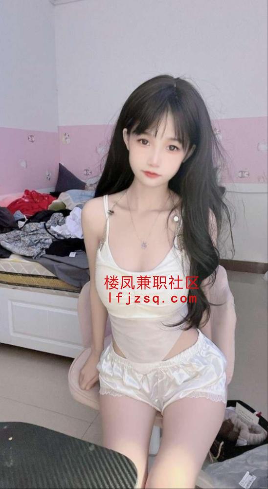 大胸邻家女孩刚破处下海特别紧特别粉嫩