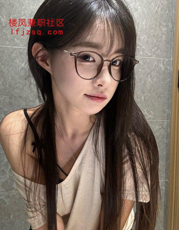 潍坊极品嫩妹性感制服诱惑会调情