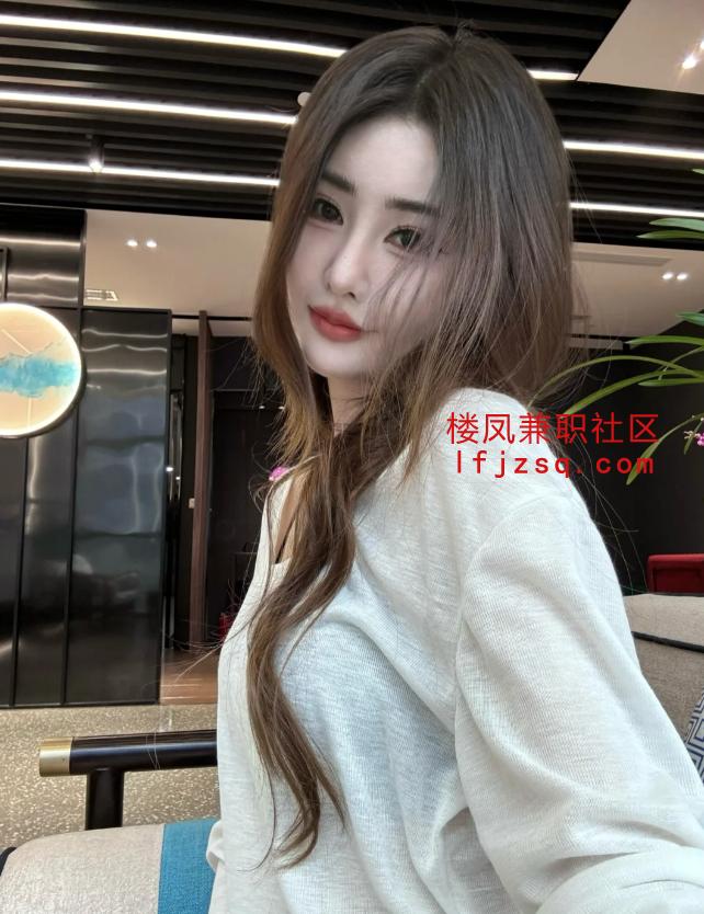 南湖滑嫩柔软大奶手感棒