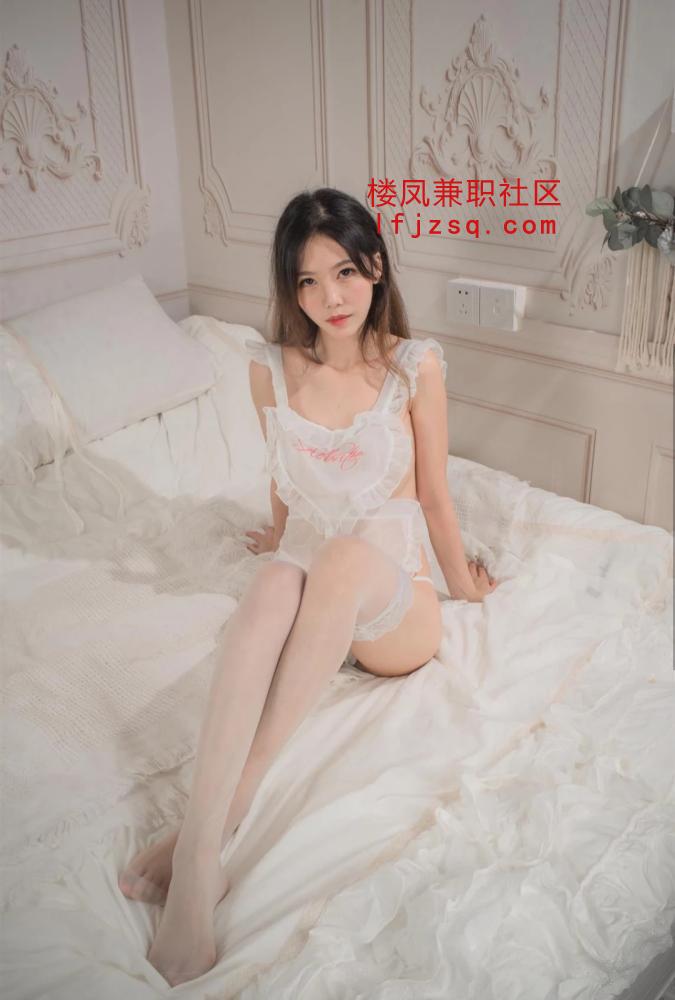 喜欢深喉的风骚老师