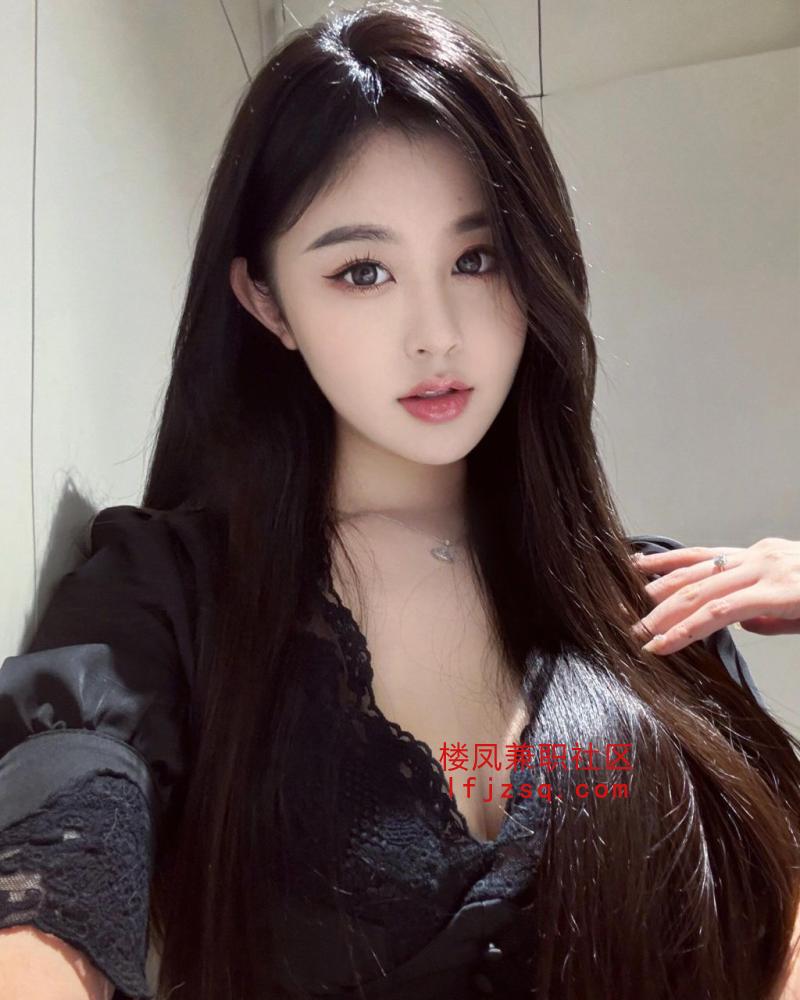 小可爱嫩逼紧会夹会吸