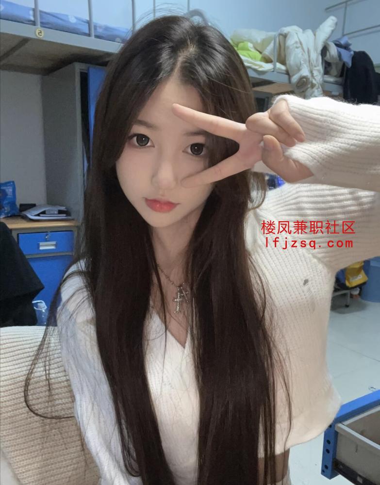 桥东高挑苗条学妹