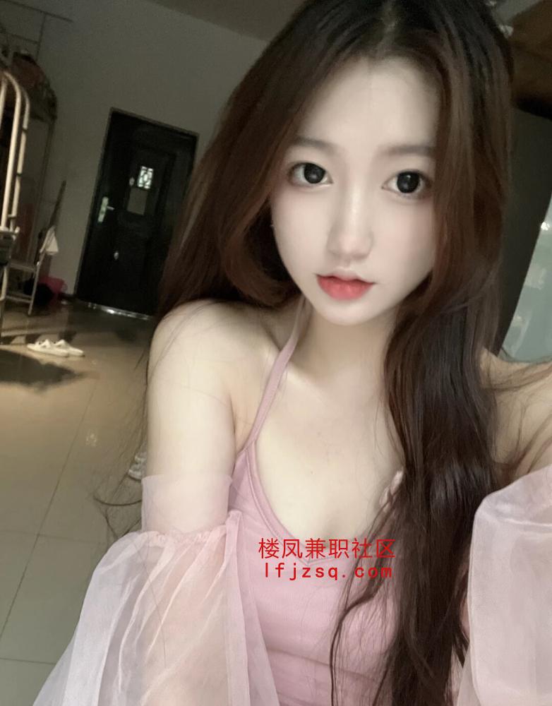 桥东高挑苗条学妹