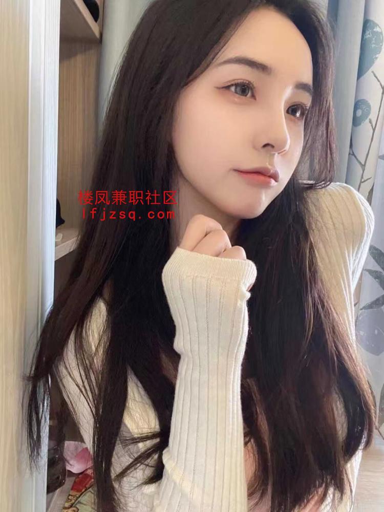 极品骚逼紧致水多
