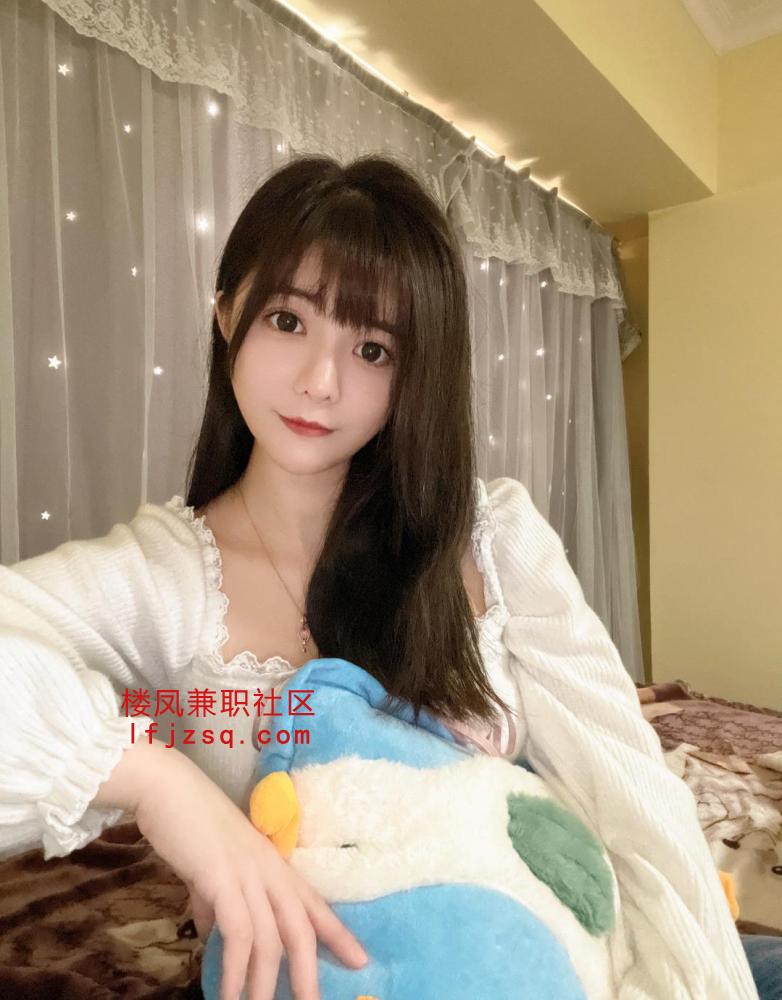 粉嫩水多的小妹听话