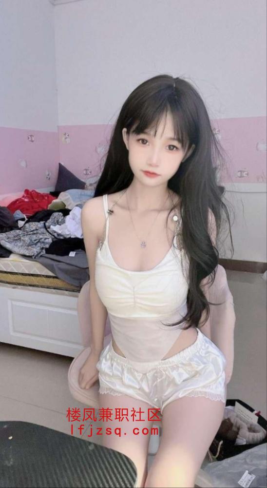 找过身材颜值最好的大胸萝莉很紧