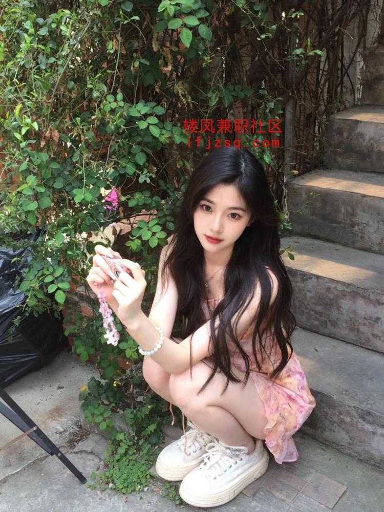 榆林白嫩叫声销魂性感美女