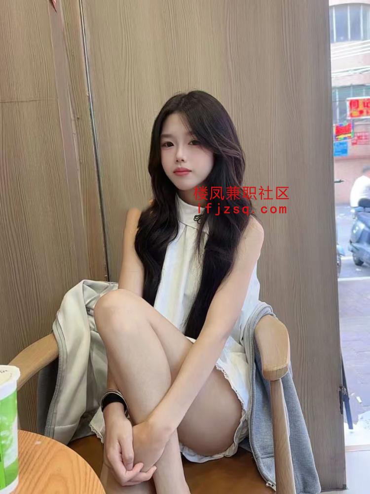 温柔体贴服务一流，性感爆乳，紧B水多