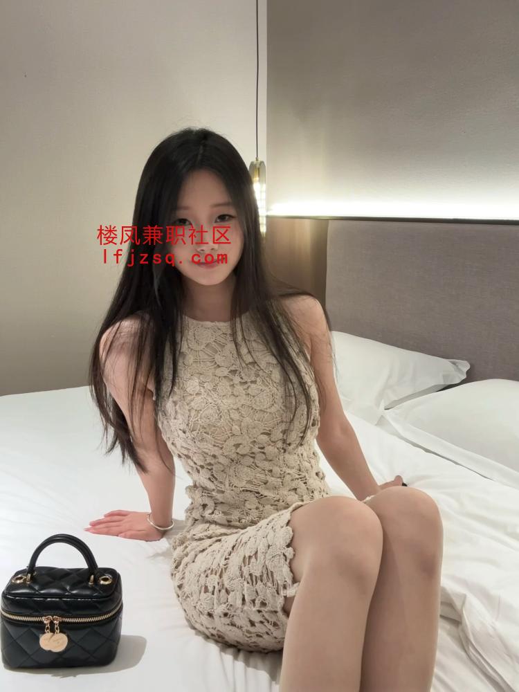 纯欲少女身材颜值在线