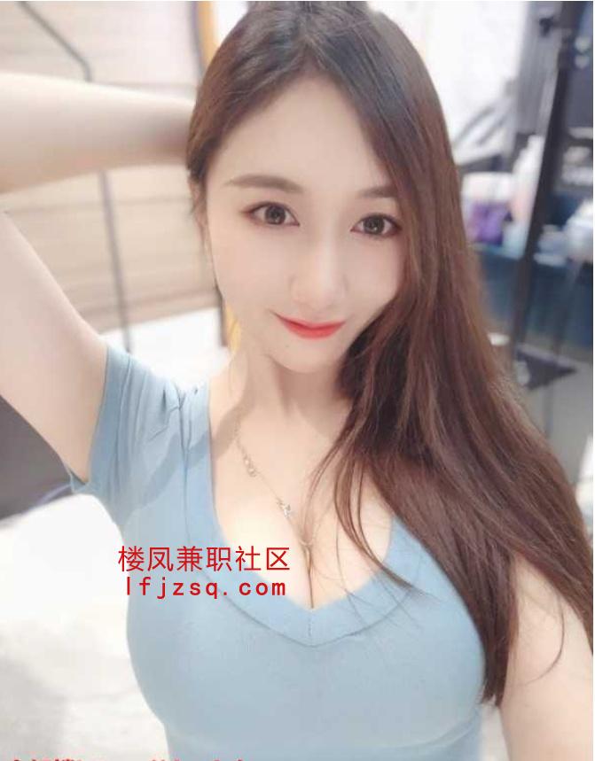 和平刚下海学妹配合各种骑乘位骚首弄姿