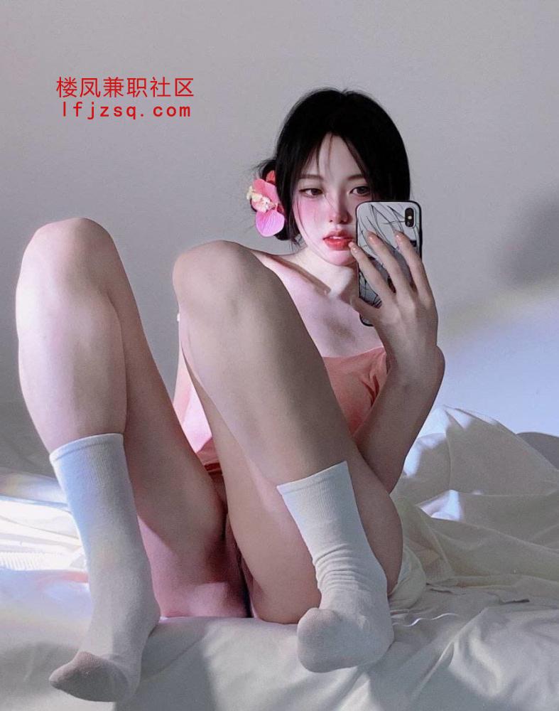 服务女神柚子
